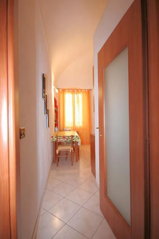 Monolocale Garibaldi Apartment Loano Italy